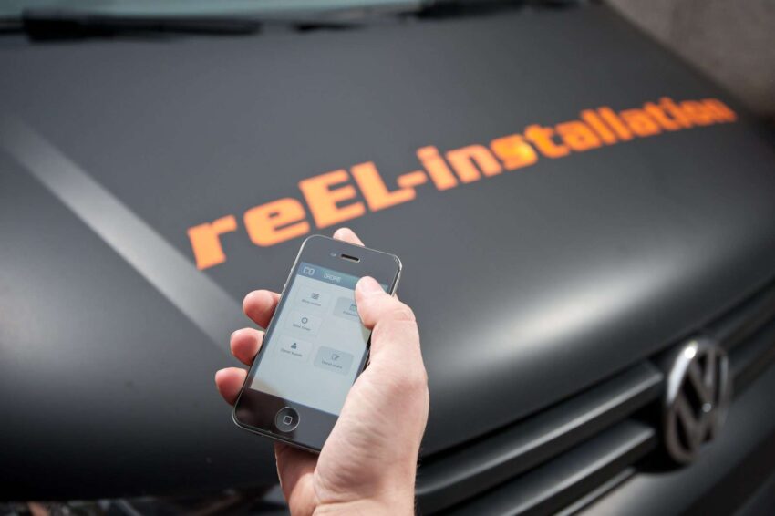 Hjemmeladning af hybridbiler: Fordele, ulemper og tips